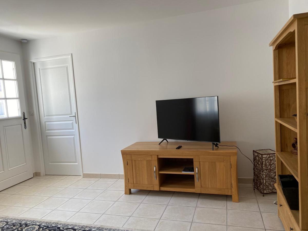 Manoir Et Appartements Avec Piscine Au Domaine De Bize Mirepoix Мирпоа Екстериор снимка