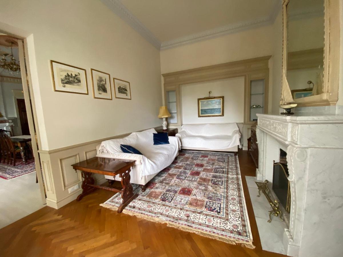 Manoir Et Appartements Avec Piscine Au Domaine De Bize Mirepoix Мирпоа Екстериор снимка